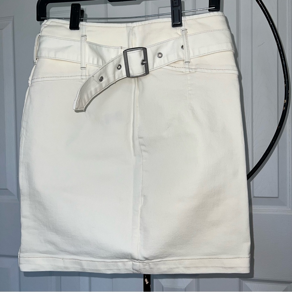 Free People belted skirt EUC size 8